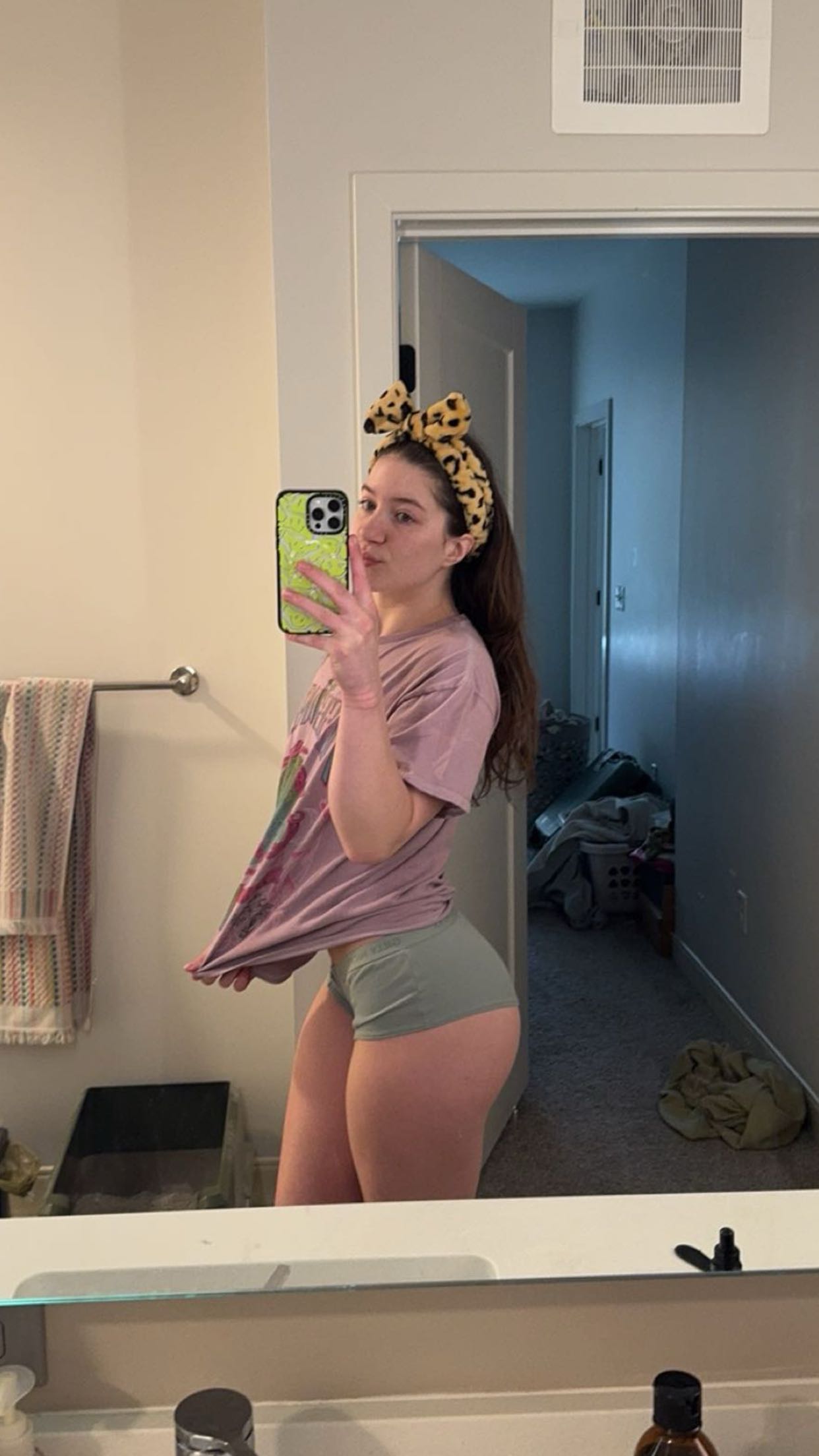 ameliabfit snapchat image archive image