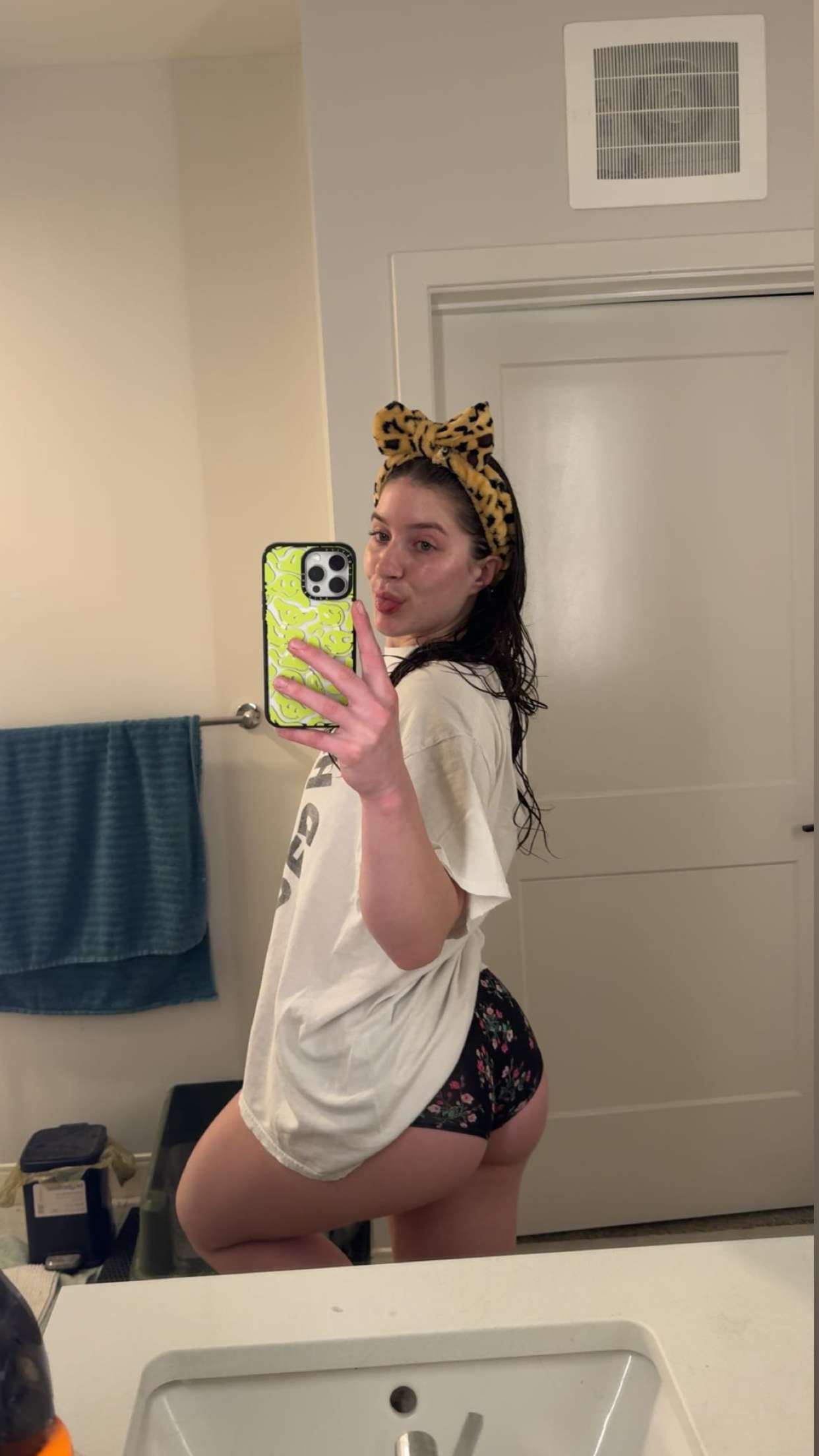 ameliabfit snapchat image archive image