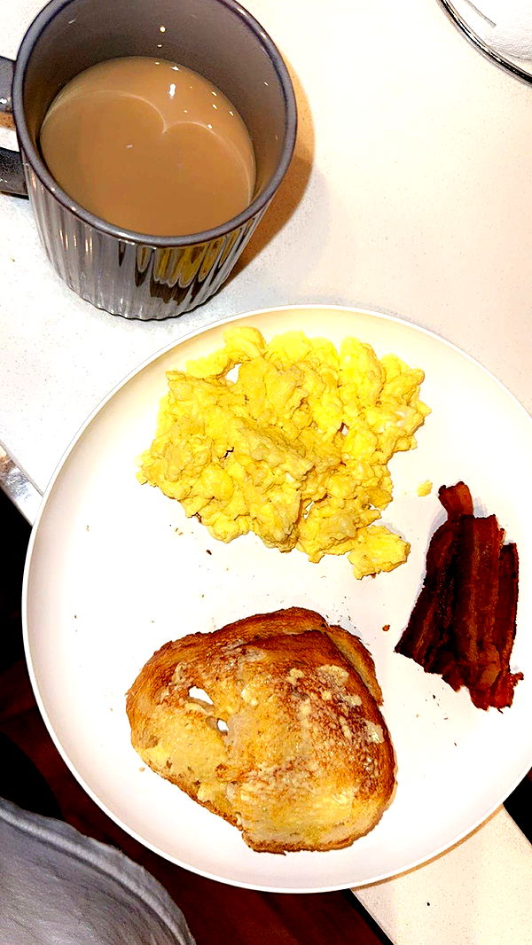 ameliabfit image ~ Altpins