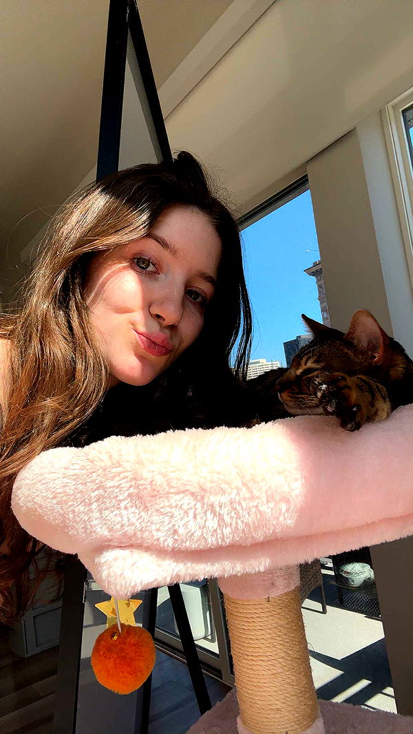 ameliabfit image ~ Altpins