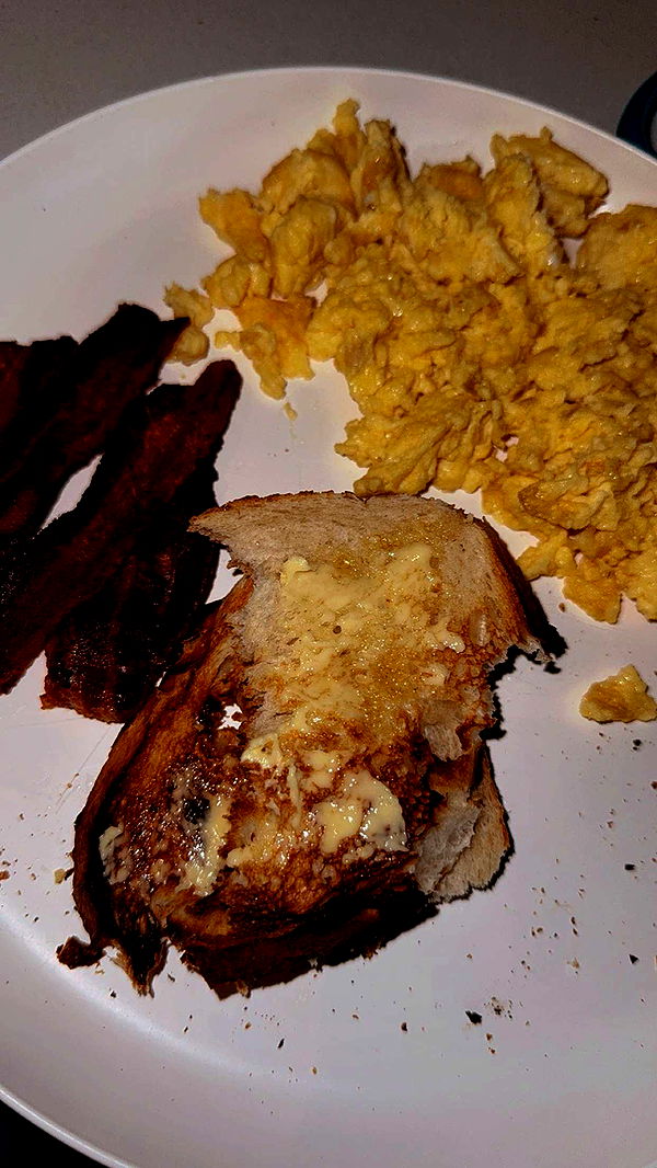 ameliabfit image ~ Altpins