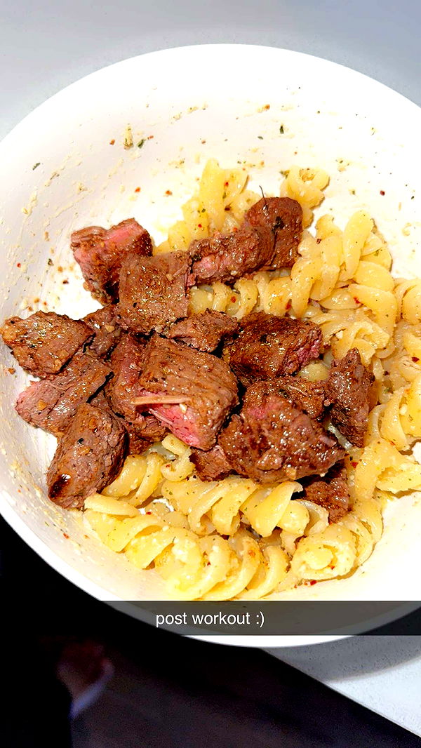 ameliabfit image ~ Altpins