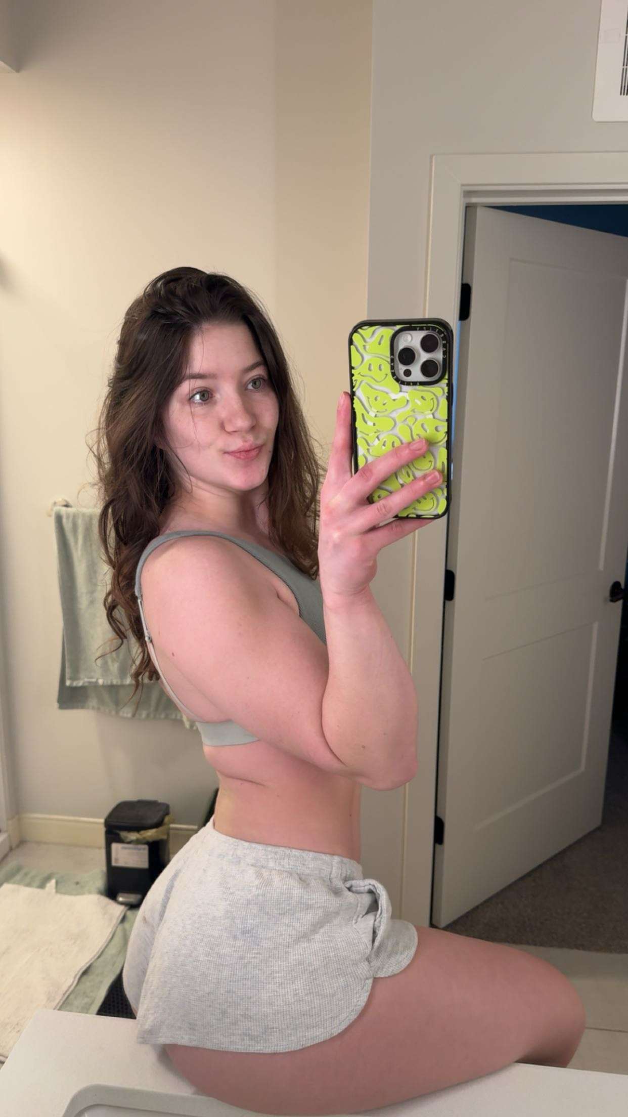 ameliabfit snapchat image archive image