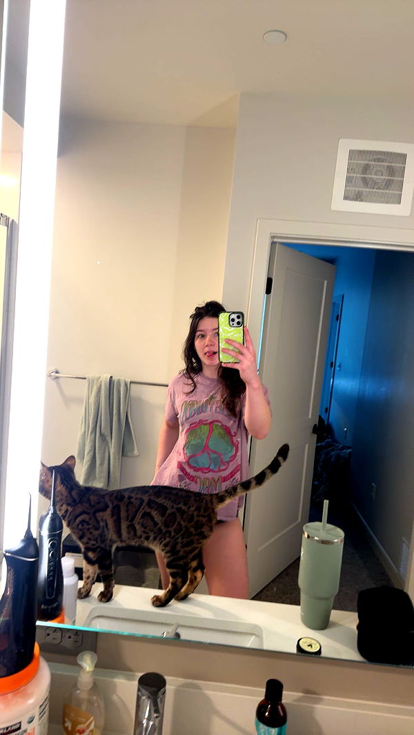 ameliabfit image ~ Altpins