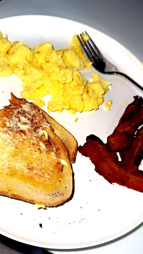 ameliabfit image ~ Altpins