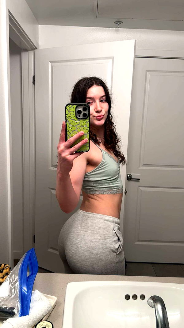 ameliabfit image ~ Altpins