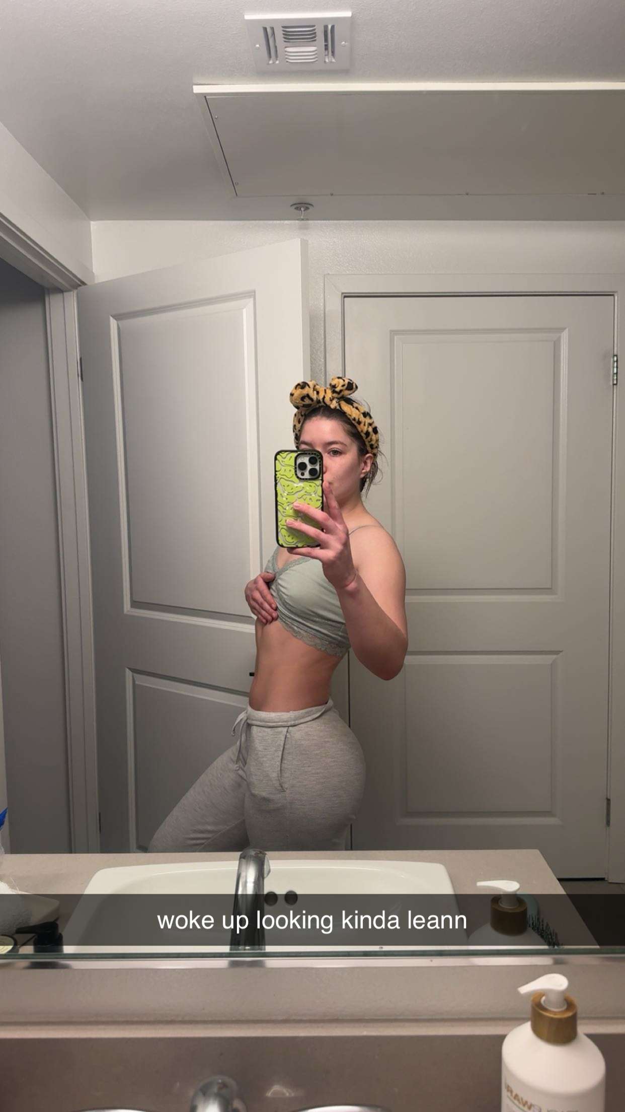 ameliabfit snapchat image archive image