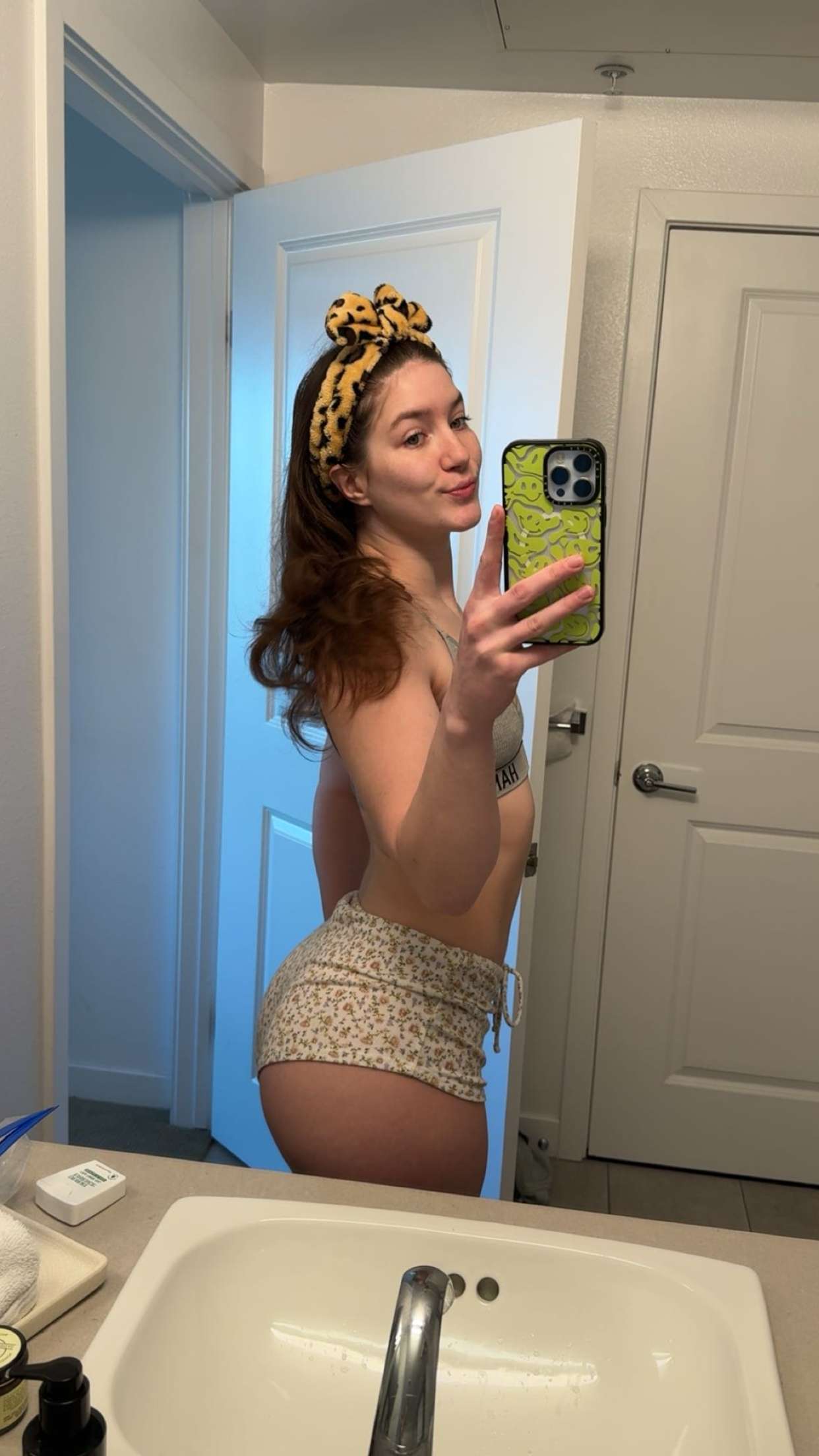 ameliabfit snapchat image archive image