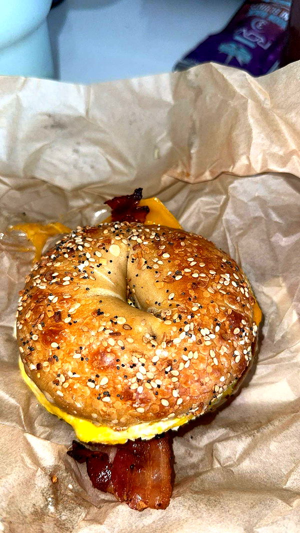 ameliabfit image ~ Altpins