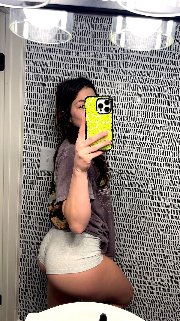 ameliabfit image ~ Altpins