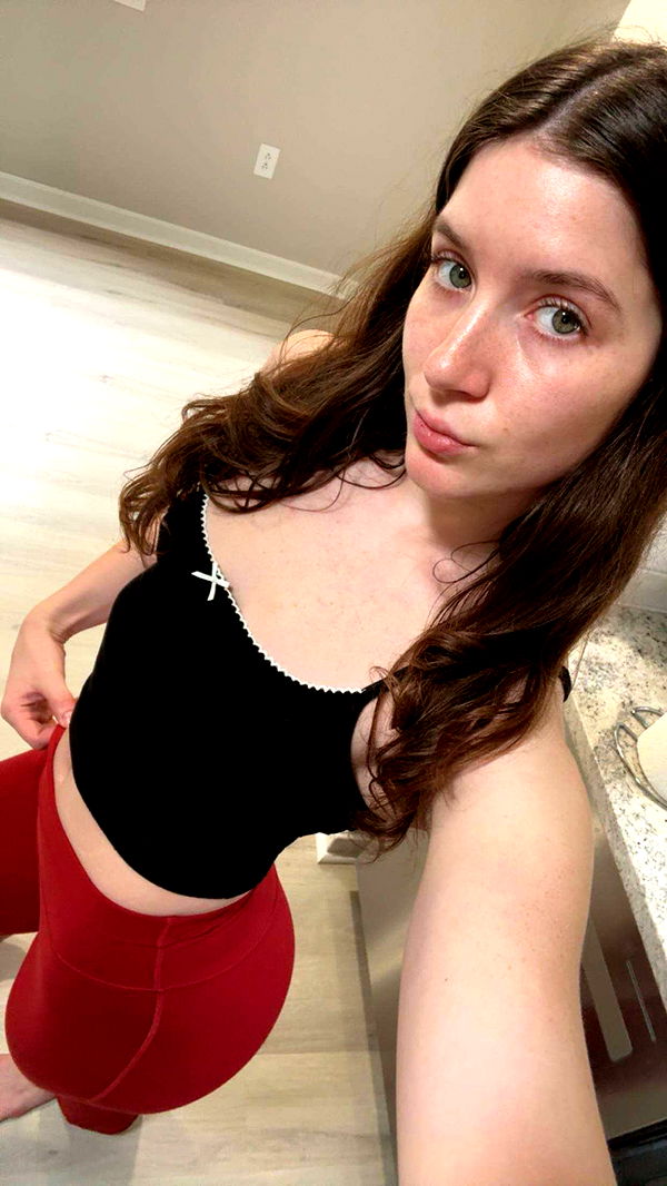 ameliabfit image ~ Altpins