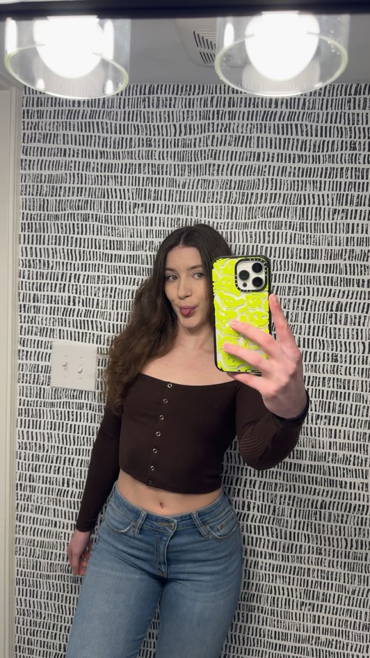 ameliabfit snapchat image archive image