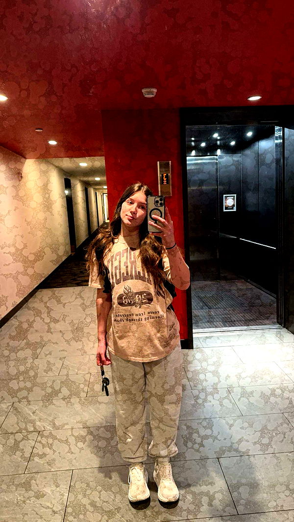 ameliabfit image ~ Altpins