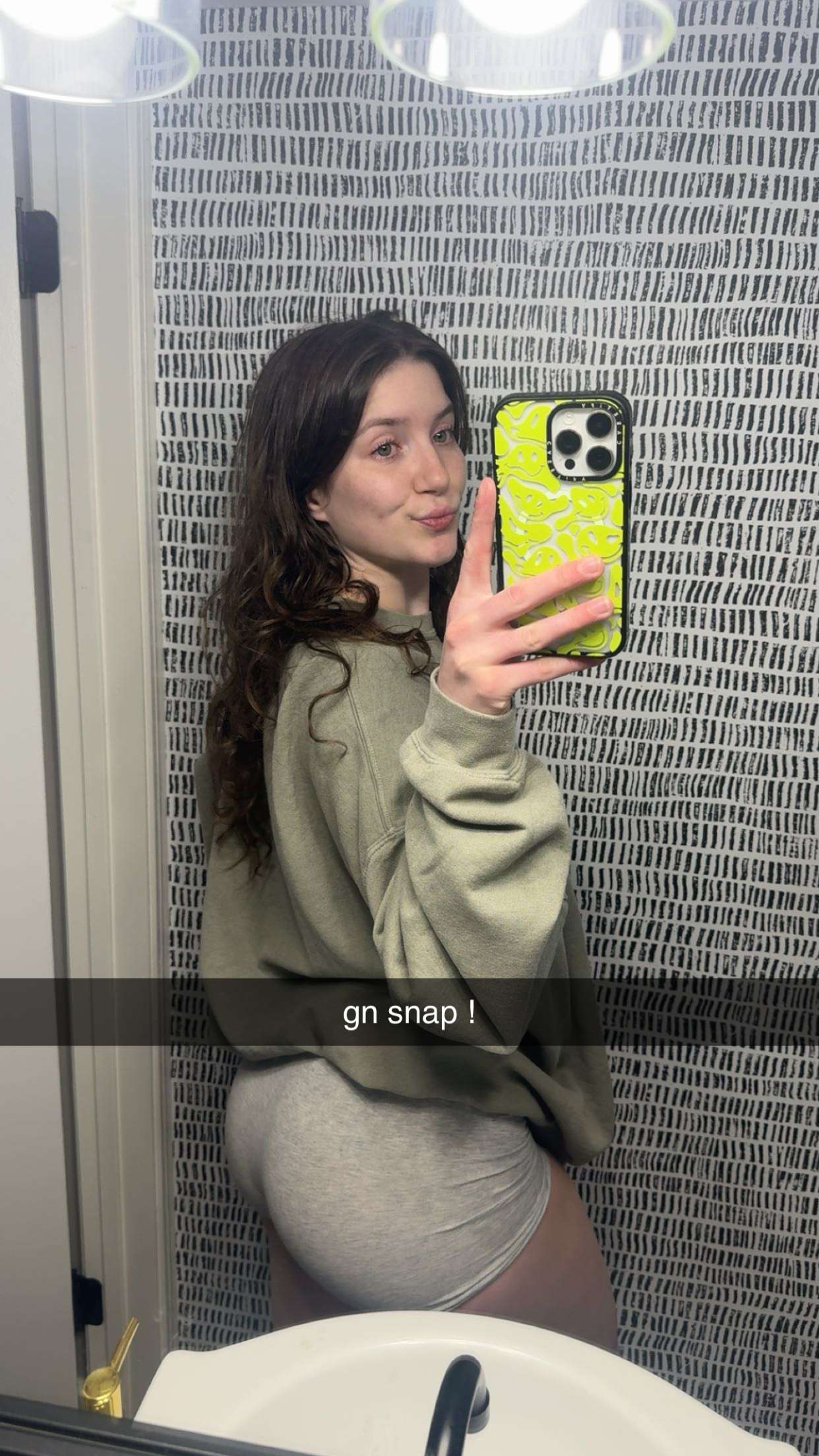 ameliabfit snapchat image archive image