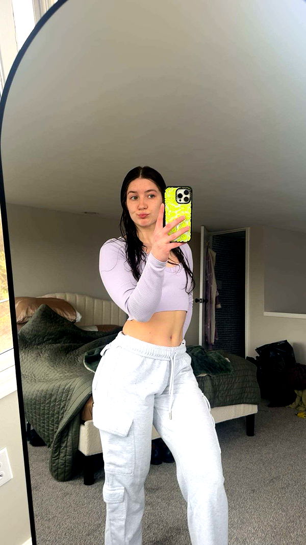 ameliabfit image ~ Altpins