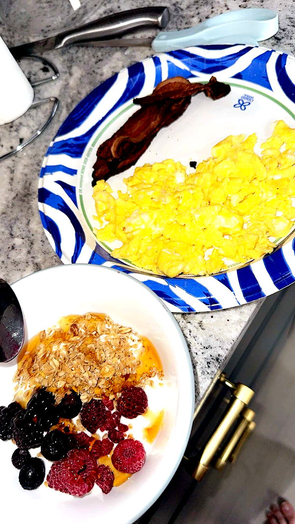 ameliabfit image ~ Altpins