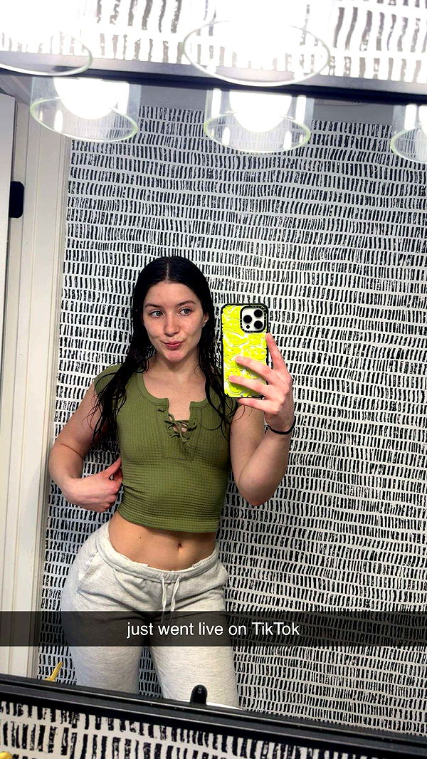 ameliabfit image ~ Altpins