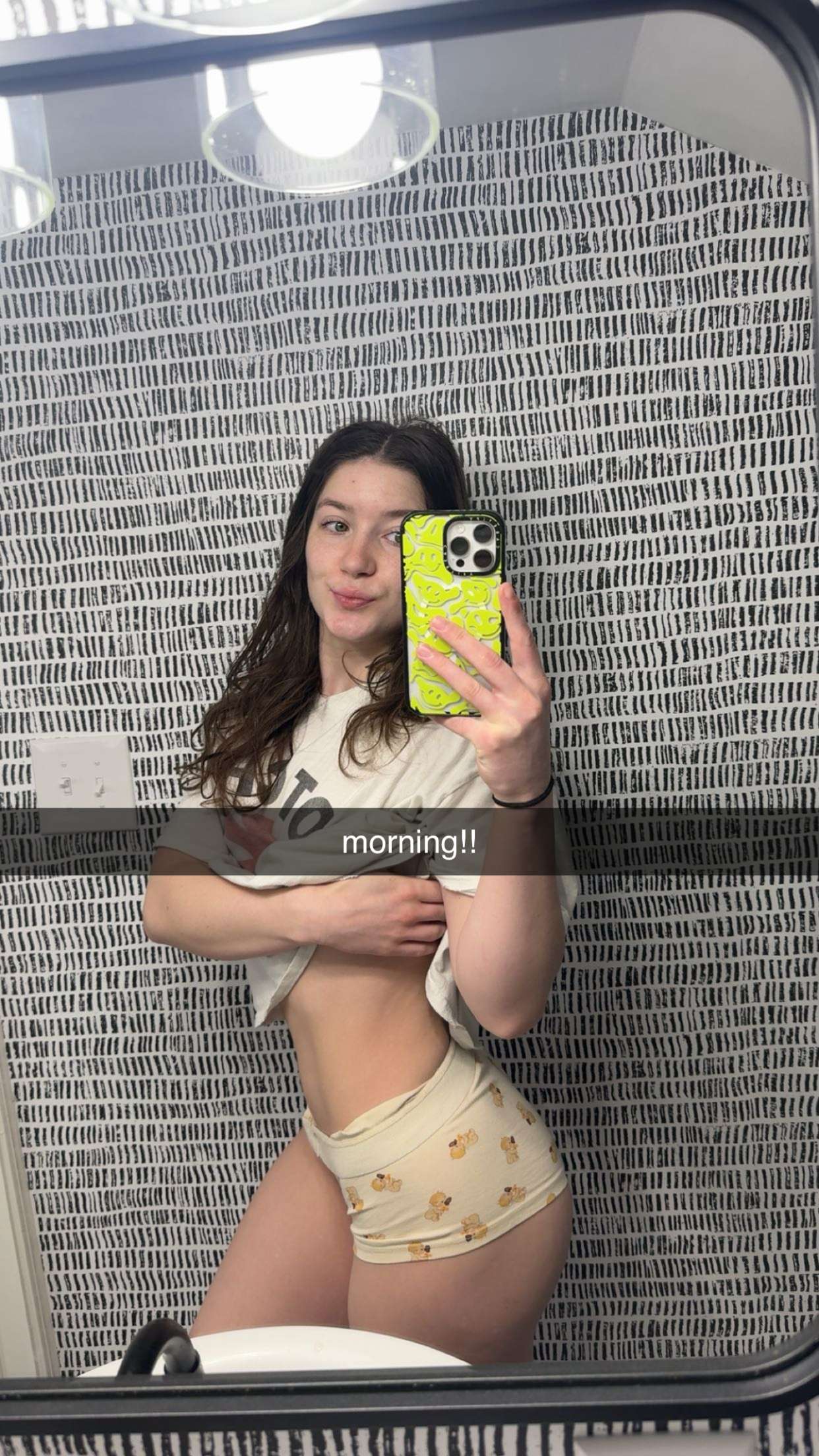 ameliabfit snapchat image archive image