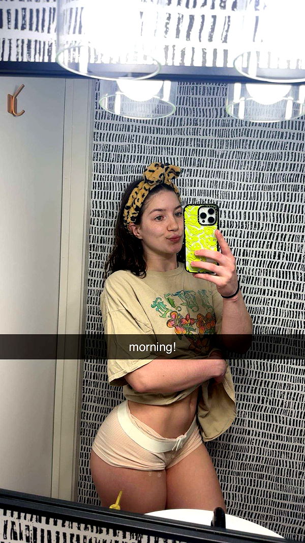 ameliabfit image ~ Altpins