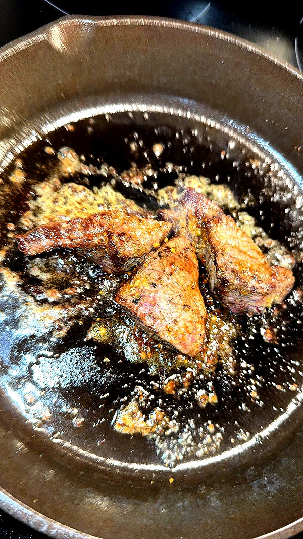 ameliabfit image ~ Altpins