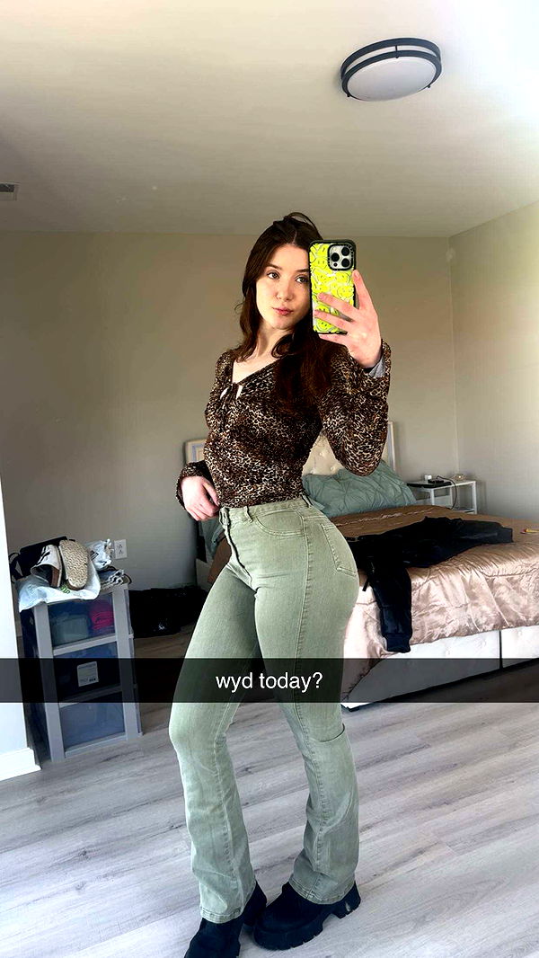 ameliabfit image ~ Altpins