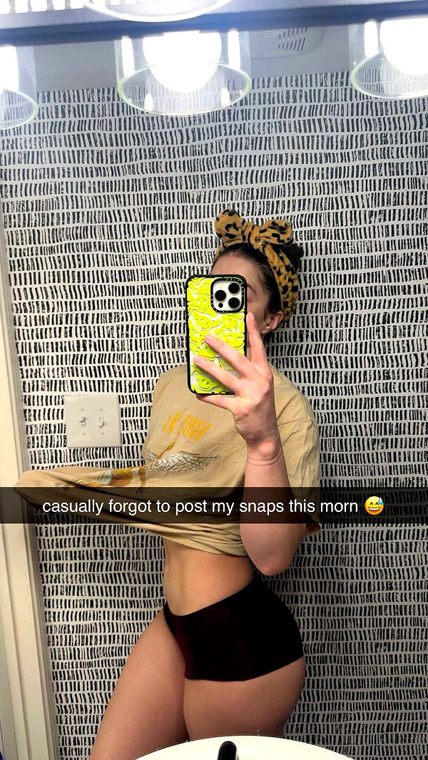 ameliabfit image ~ Altpins