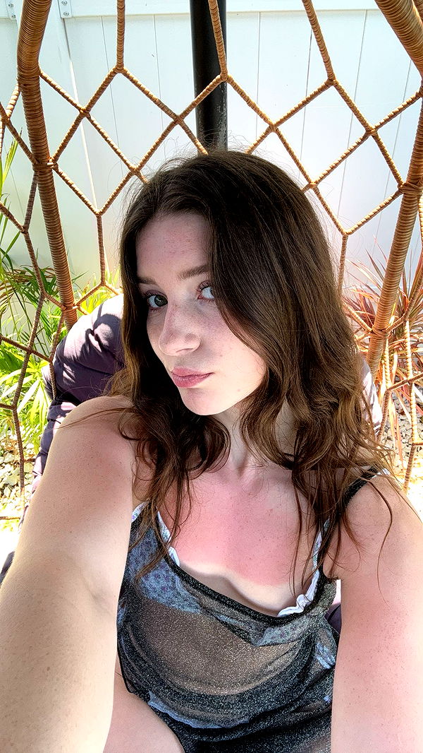 ameliabfit image ~ Altpins