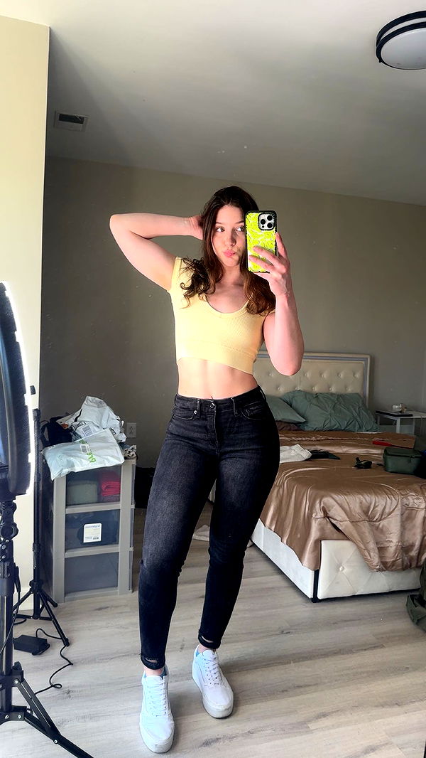 ameliabfit image ~ Altpins