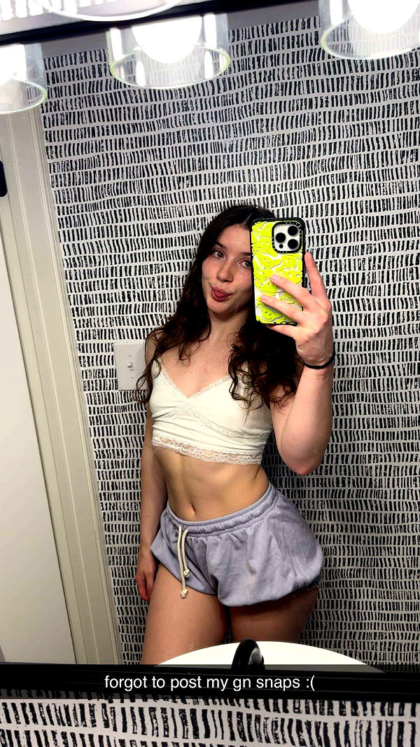 ameliabfit image ~ Altpins