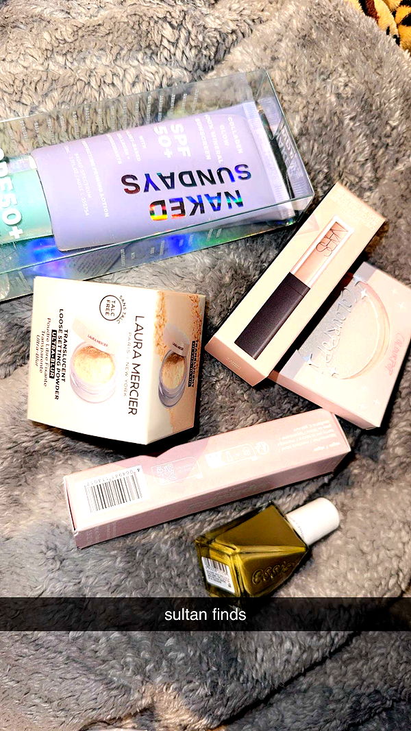 ameliabfit image ~ Altpins