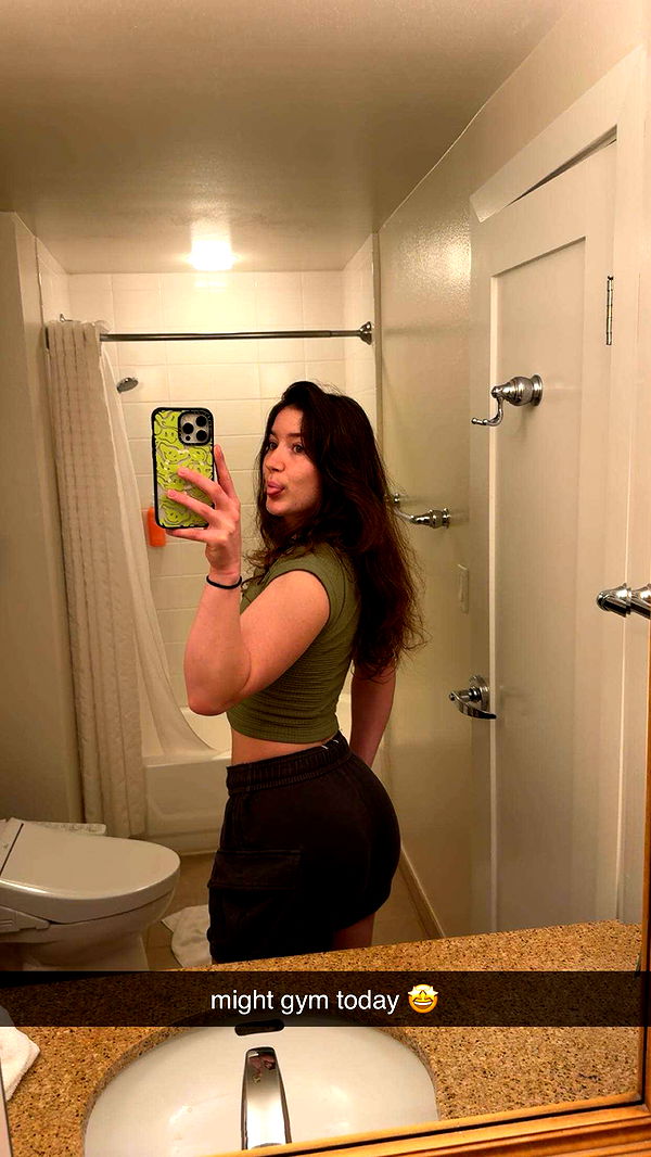 ameliabfit image ~ Altpins