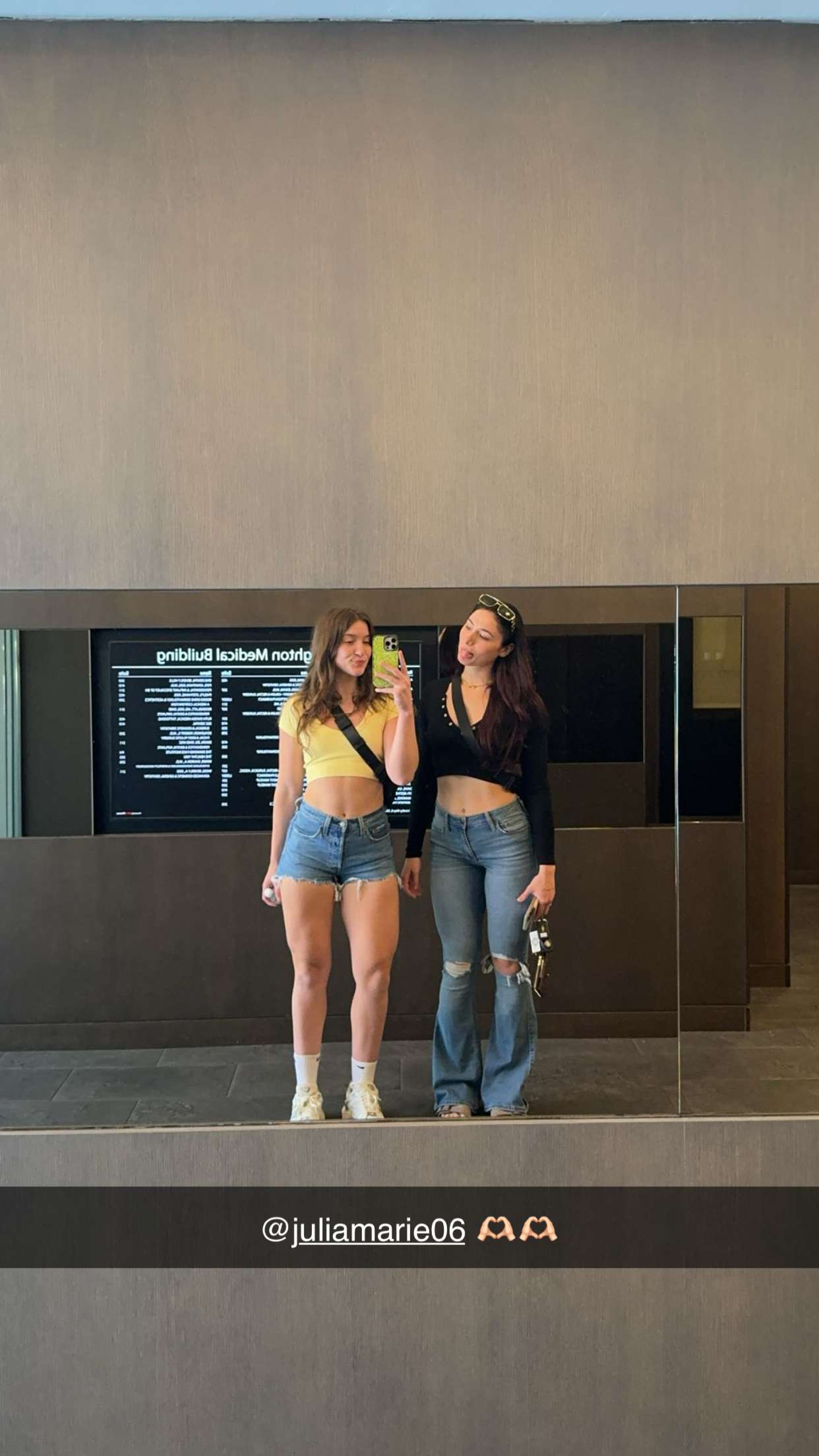 ameliabfit snapchat image archive image