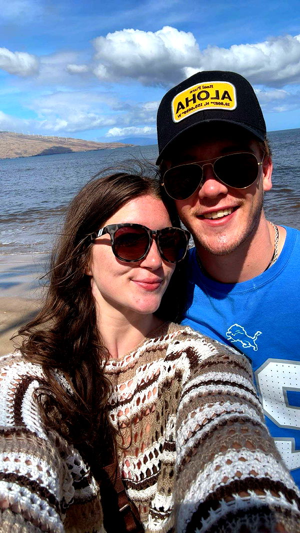 ameliabfit image ~ Altpins