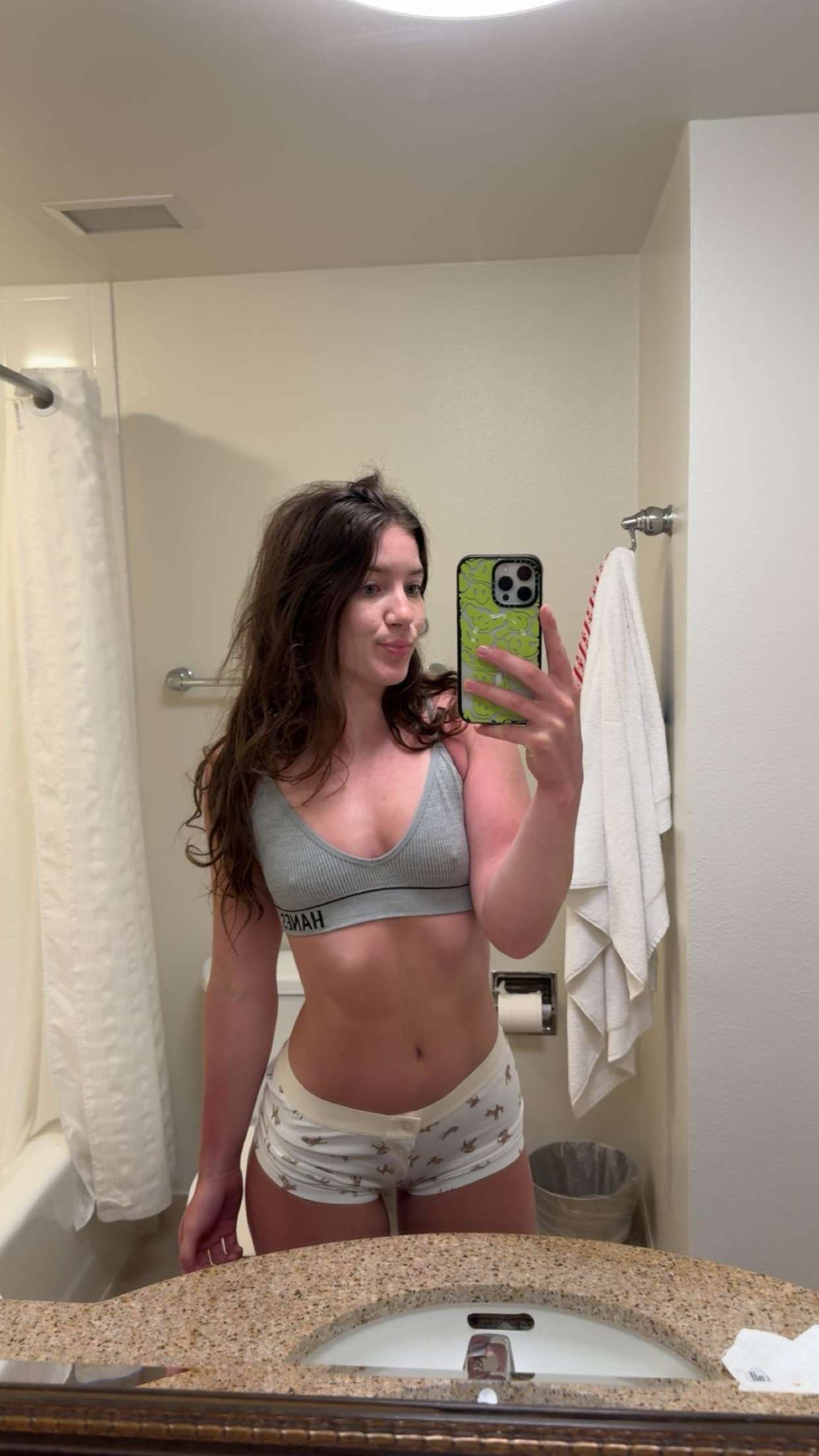 ameliabfit snapchat image archive image