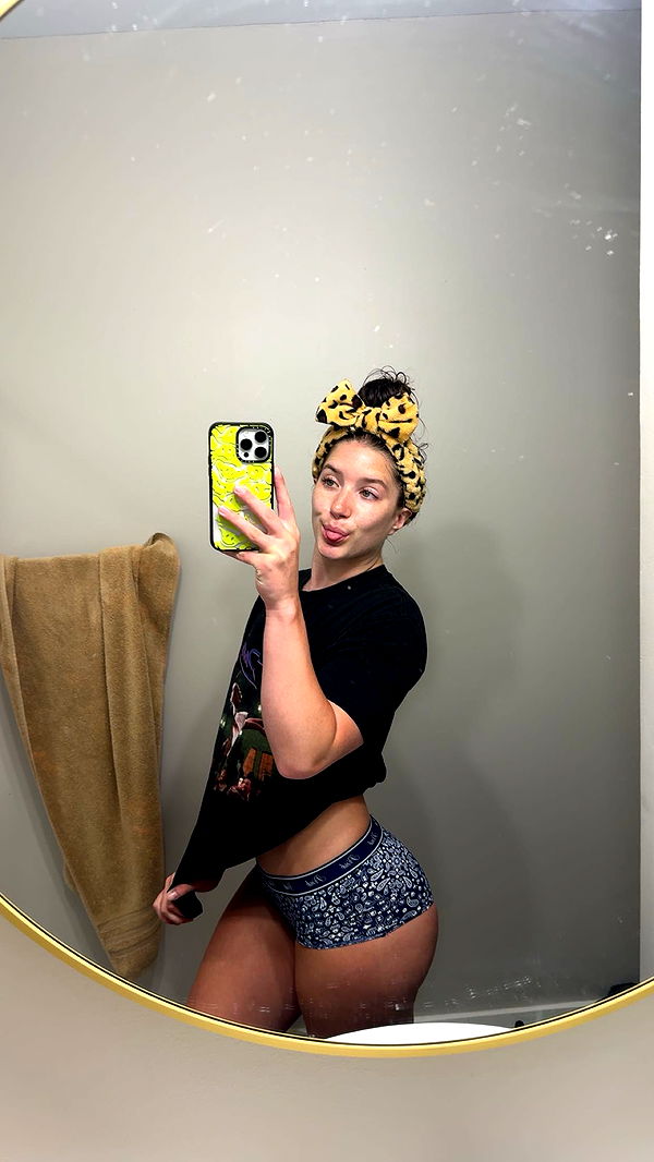 ameliabfit image ~ Altpins