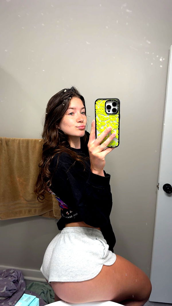 ameliabfit image ~ Altpins