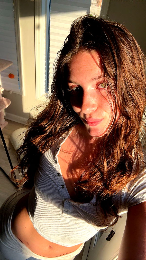 ameliabfit image ~ Altpins