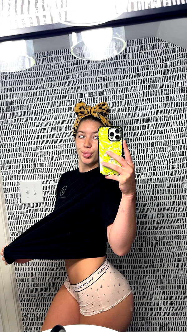 ameliabfit image ~ Altpins