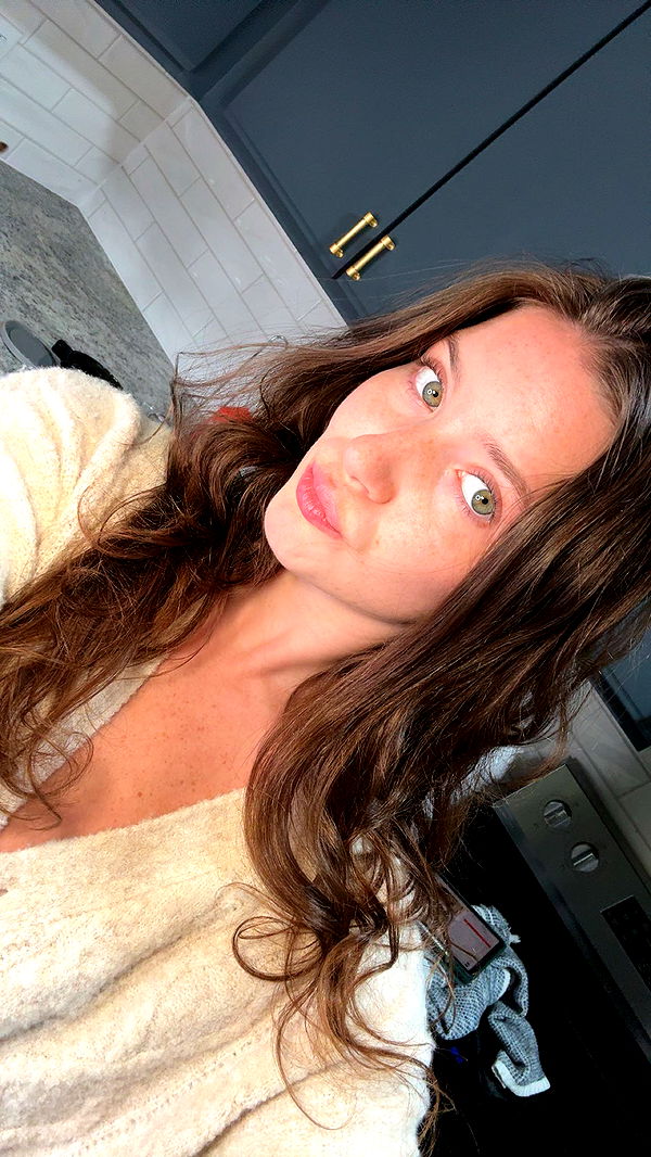 ameliabfit image ~ Altpins