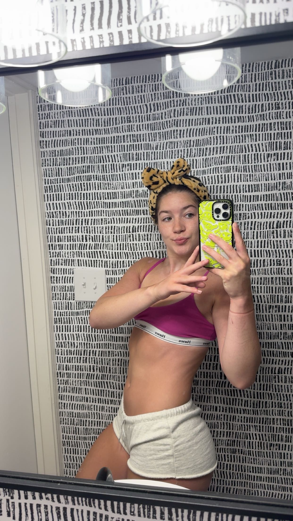 ameliabfit snapchat image archive image