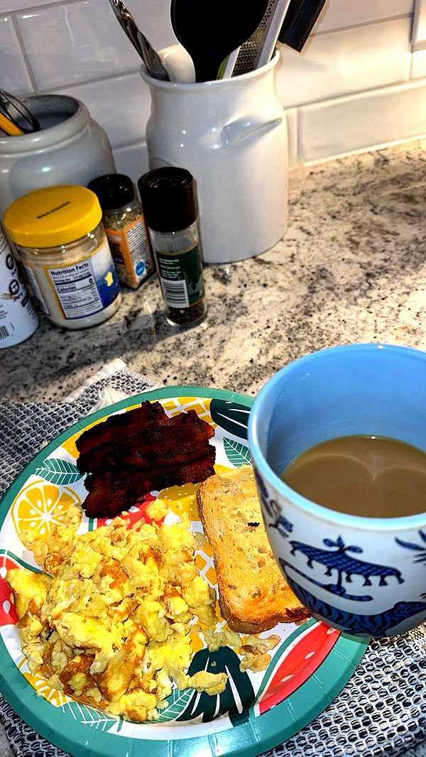 ameliabfit image ~ Altpins