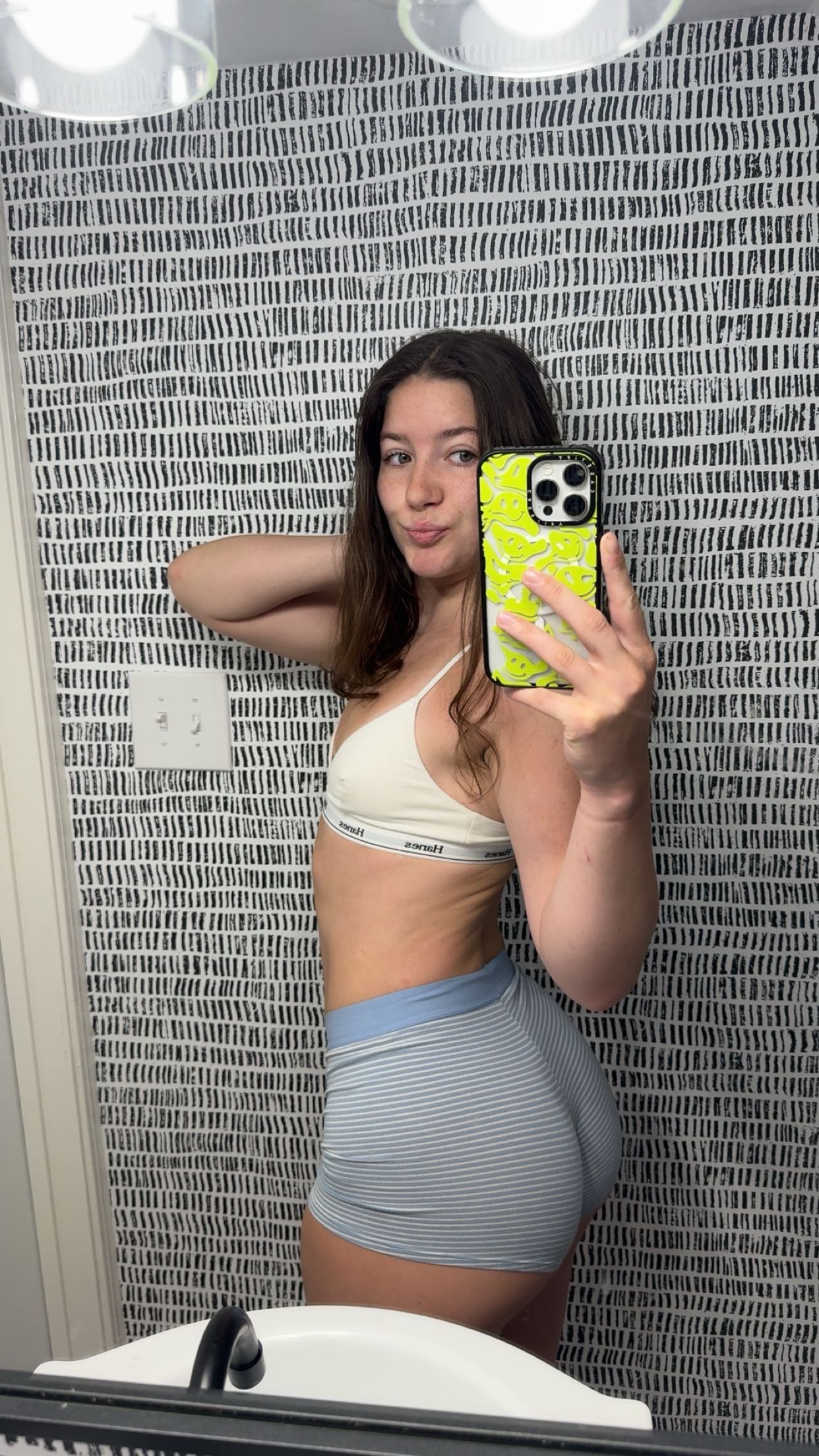 ameliabfit snapchat image archive image