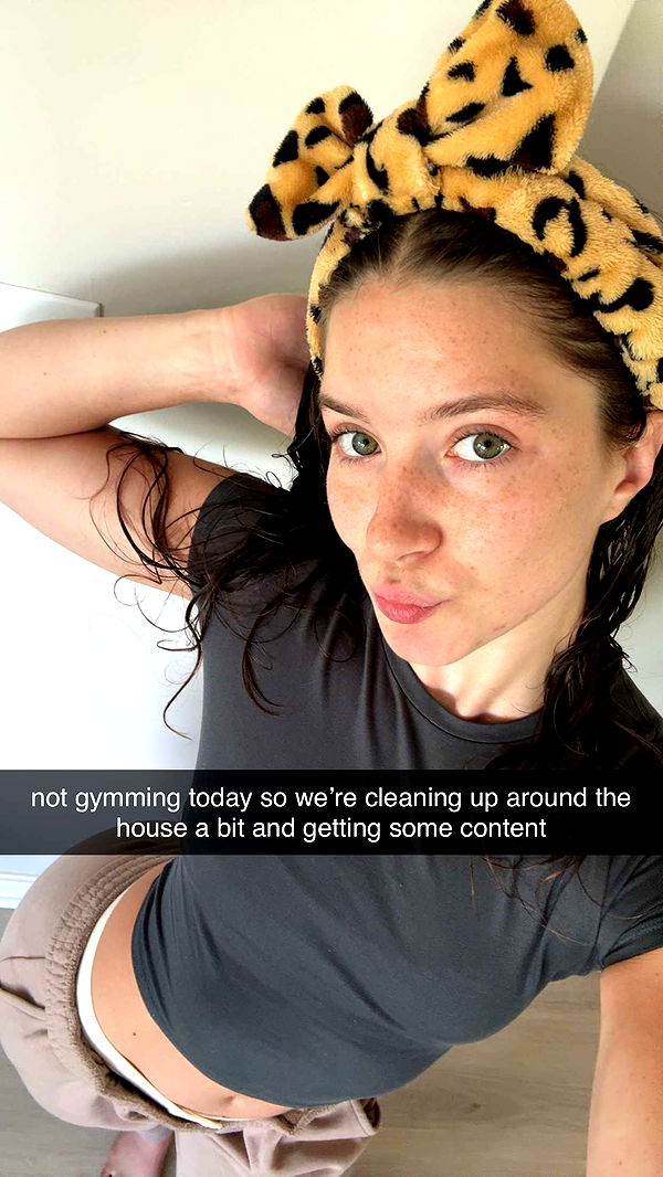 ameliabfit image ~ Altpins