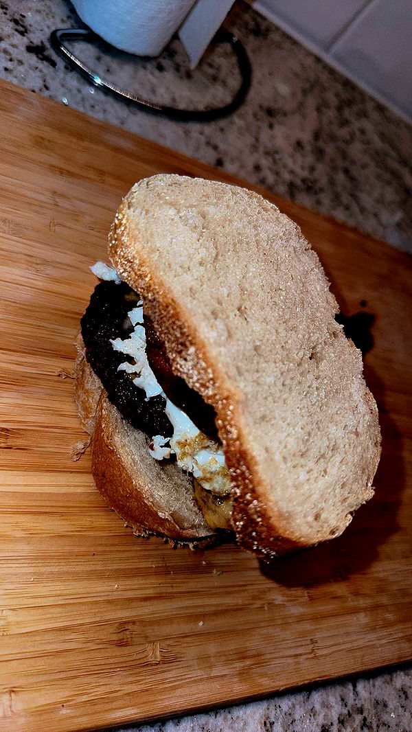 ameliabfit image ~ Altpins