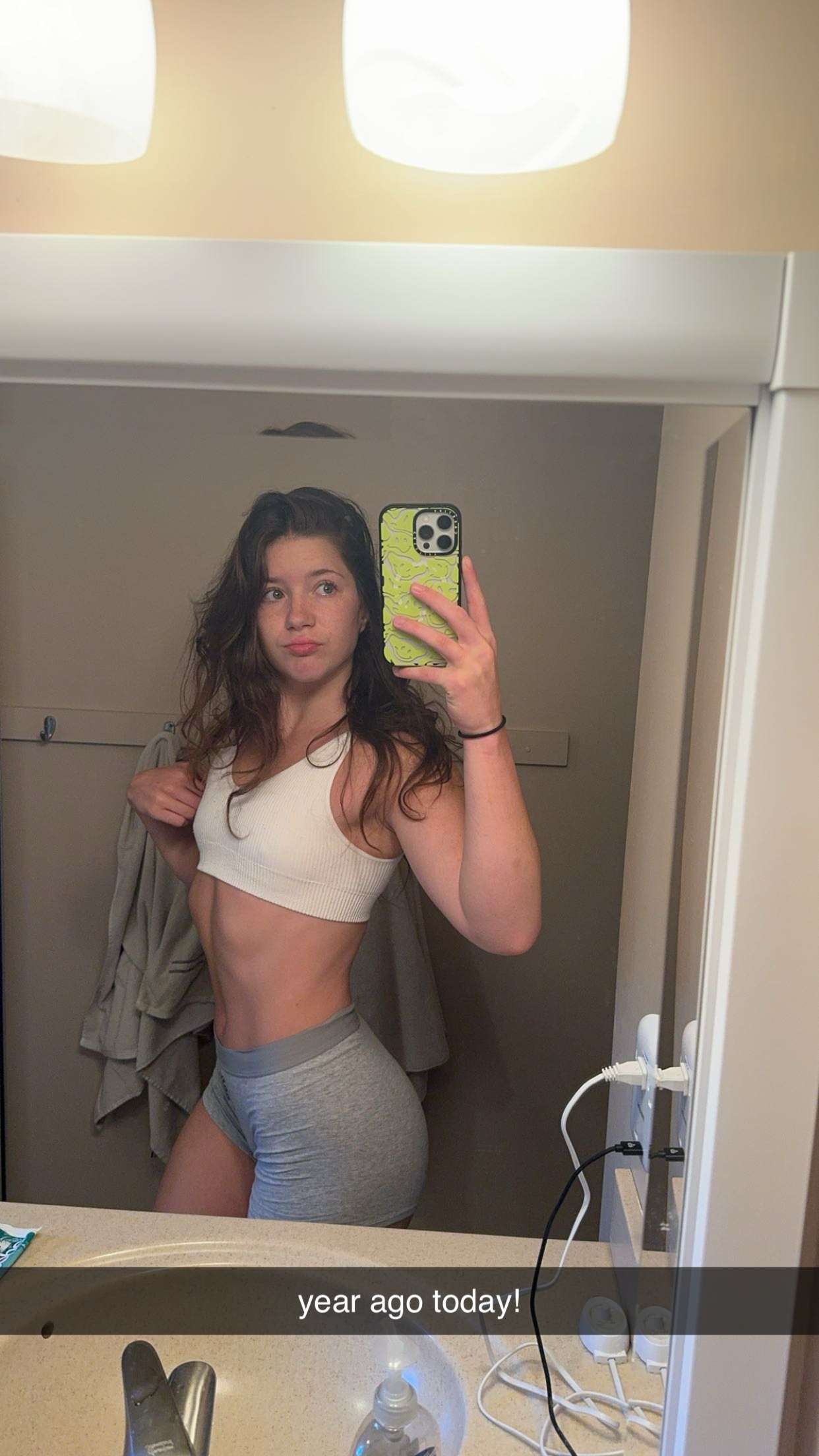 ameliabfit snapchat image archive image