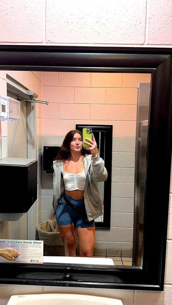 ameliabfit image ~ Altpins