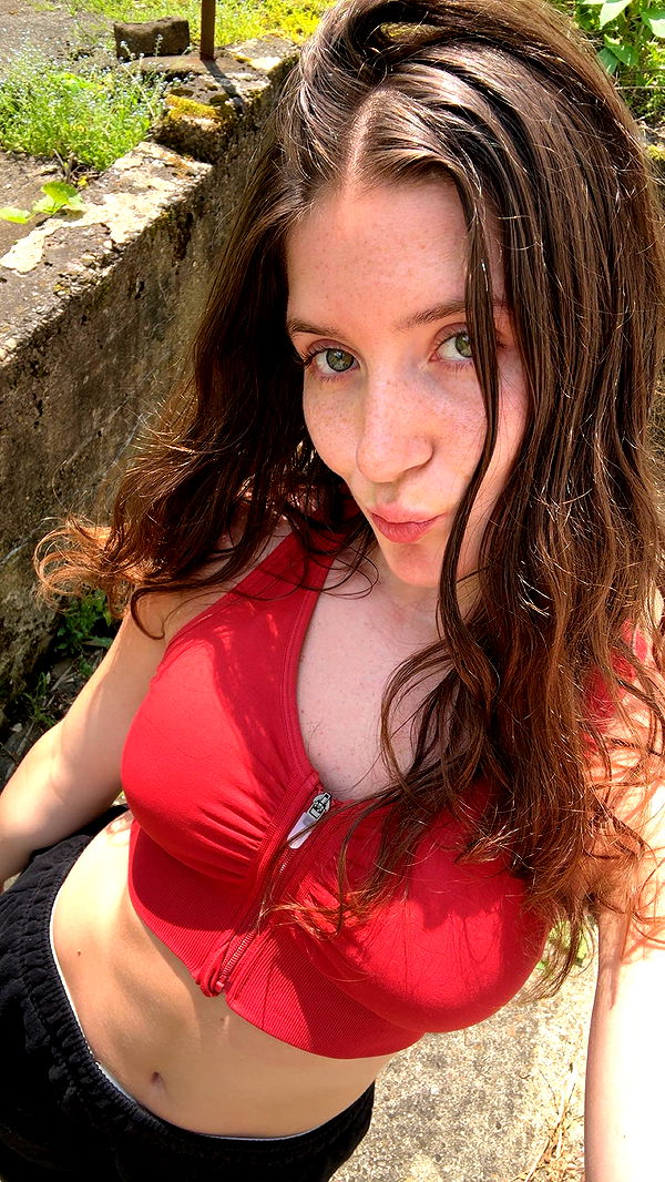 ameliabfit image ~ Altpins