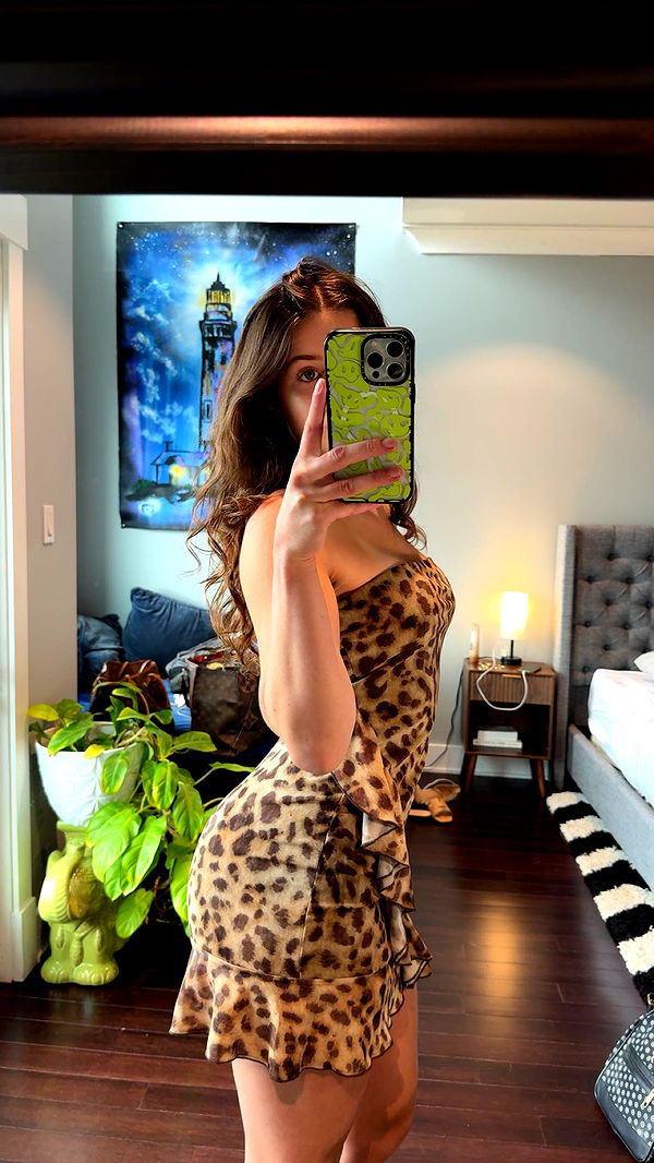 ameliabfit image ~ Altpins