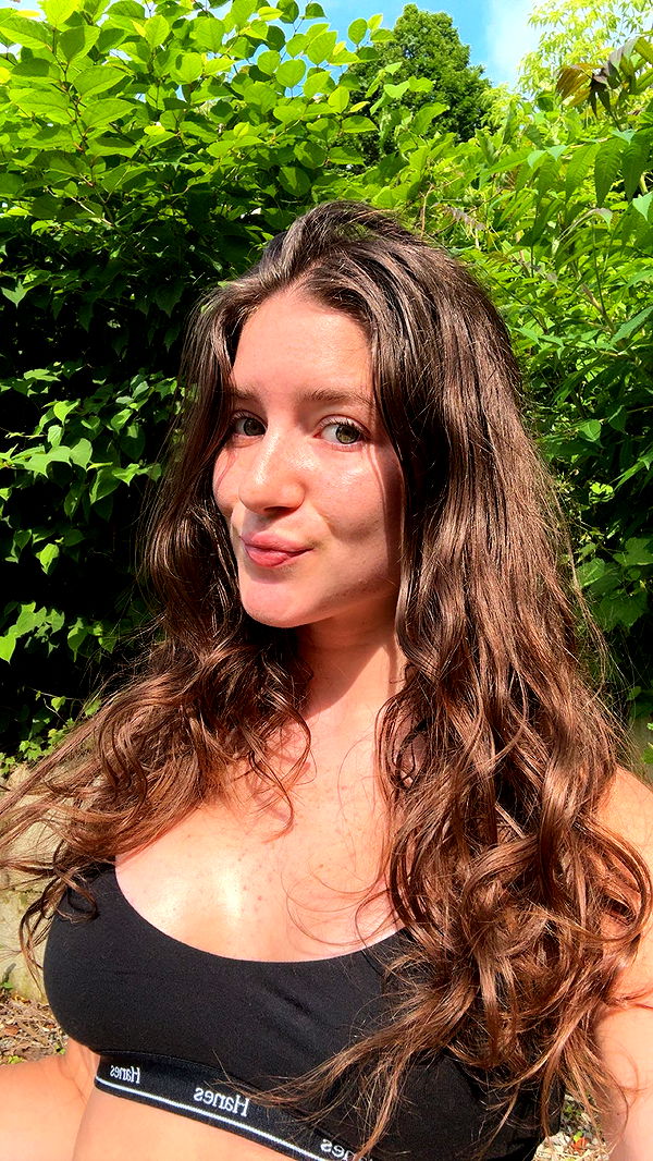 ameliabfit image ~ Altpins