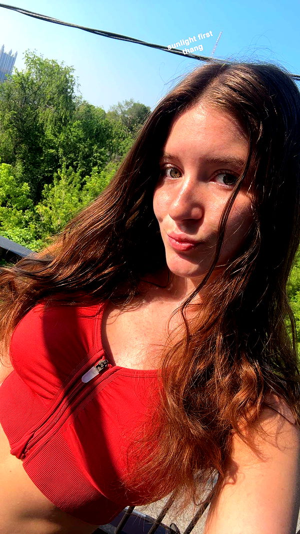 ameliabfit image ~ Altpins